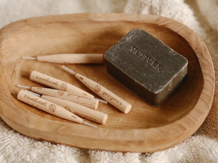 Mezizubní kartáčky z bukového dřeva - 0,6 - Georganics